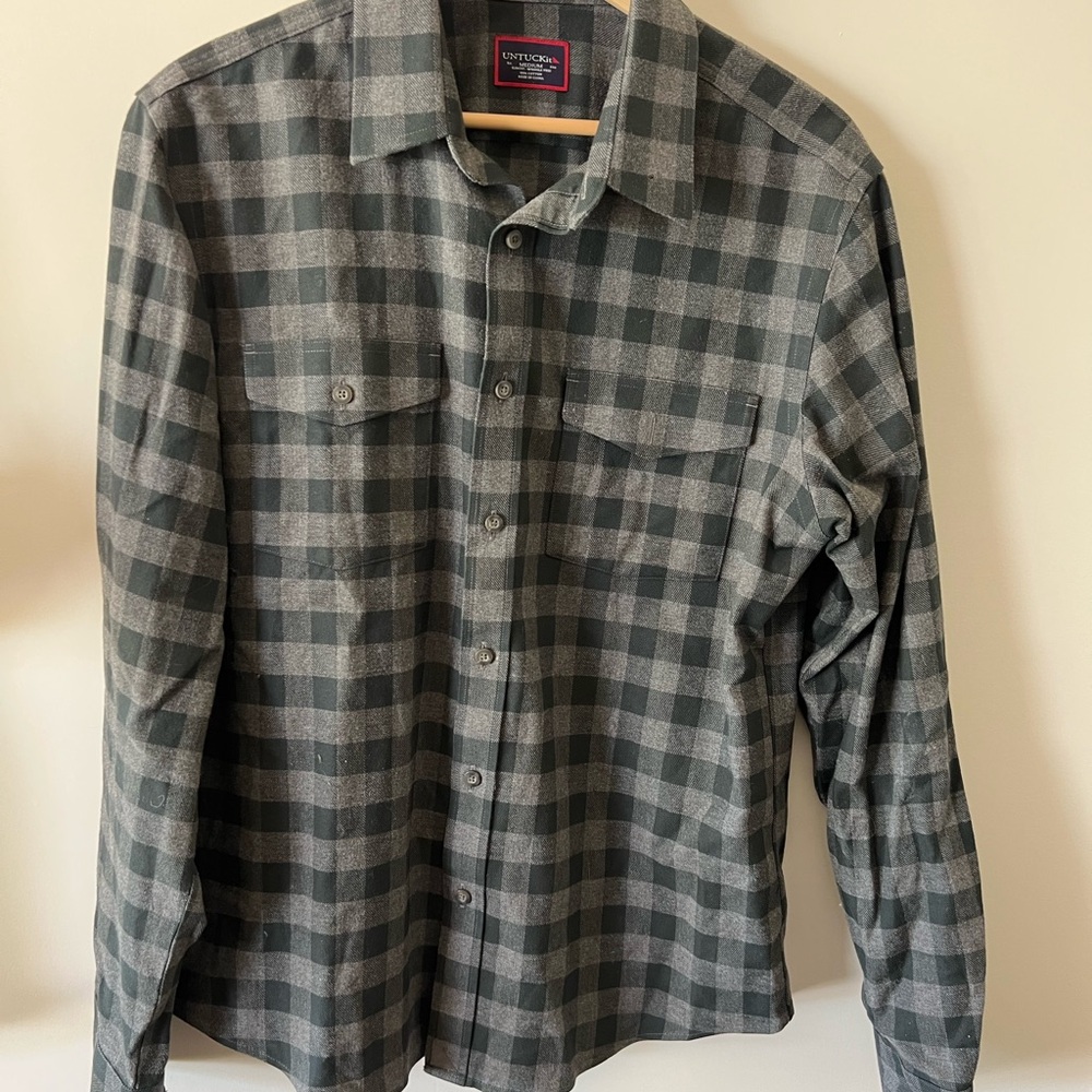 UNTUCKit flannel button down